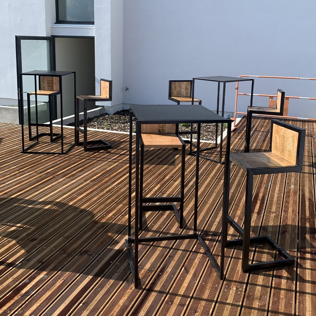 placeholder image sq